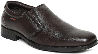 RED CHIEF Slip On For Men(Brown , 7)