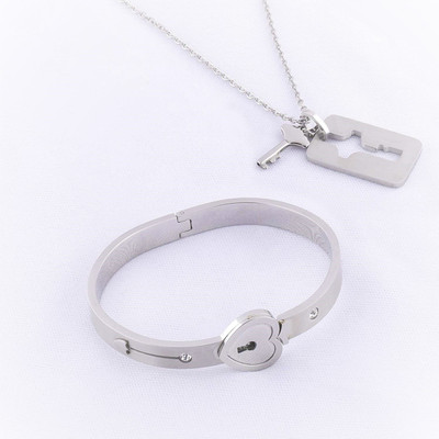 Divastri Stainless Steel Silver Silver Jewellery Set(Pack of 1)