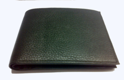 70% OFF on PE Men Casual, Formal Black Artificial Leather Wallet(8 Card Slots)