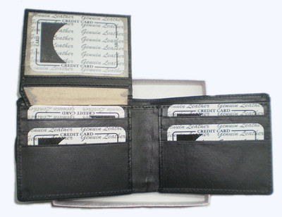 10% OFF on PE Men Casual, Formal Black Genuine Leather Wallet(3 Card Slots)