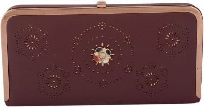 saanvishubh Casual Brown  Clutch