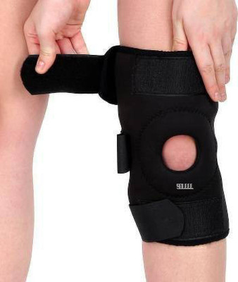 SOLEEE FUNCTIONAL KNEE SUPPORT COMPRESSION MUSCLE JOINT PROTECTION OPEN PATELLA HINGE Knee Support(Black)