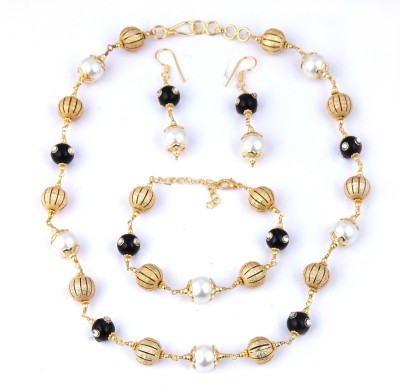 Pearlz Ocean Alloy Gold-plated White, Black, Gold Jewellery Set(Pack of 1)