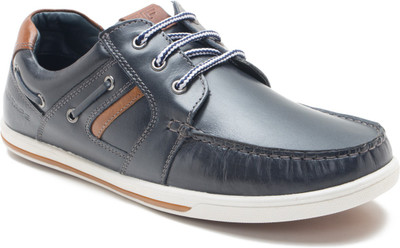 red tape casual shoes flipkart