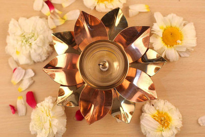 Fashion Bizz Brass Akhand Lotus/Kamal Diya | Akhand Jyot | Magical Lantern Brass Diya Brass, Copper Table Diya(Height: 1.5 inch)