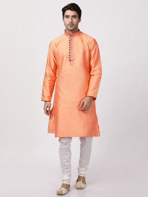 VASTRAMAY Men Kurta Churidar Set
