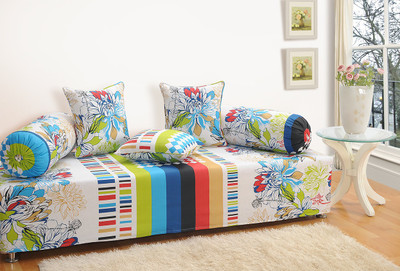SWAYAM Cotton Floral Diwan Set(Multicolor)