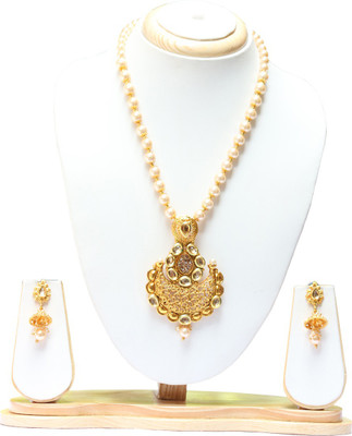 Ethnicking Alloy Gold-plated Beige, Gold Jewellery Set(Pack of 1)