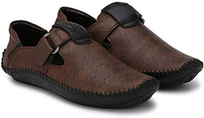 URBAN CHOICE Men Brown Sandals