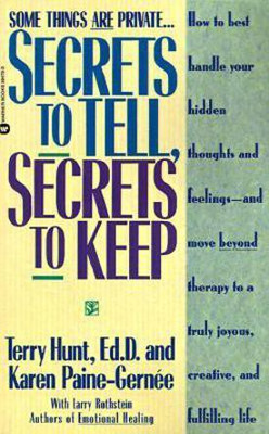 Secrets to Tell, Secrets to Keep(English, Paperback, Hunt Terry Edd)