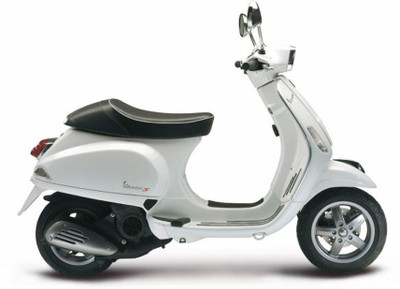 ALMOS Two Wheeler Cover for Piaggio(Vespa, Silver)