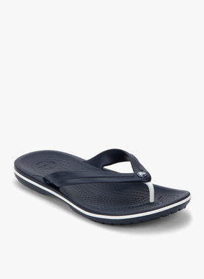 CROCS Men Crocband Flip Flops(Navy , 8)