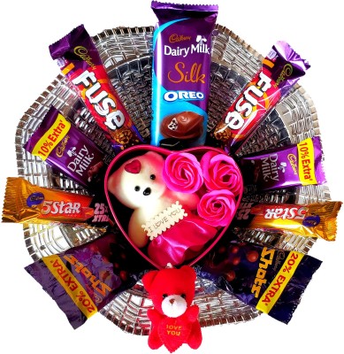Cadbury Showpiece Gift Set