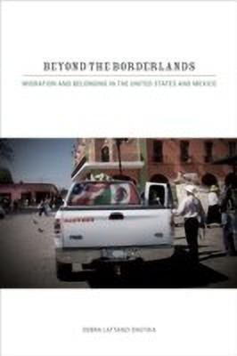 Beyond the Borderlands(English, Paperback, Lattanzi Shutika Debra)