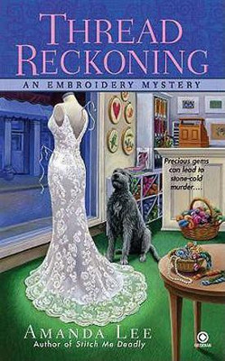 Thread Reckoning(English, Paperback, Lee Amanda)
