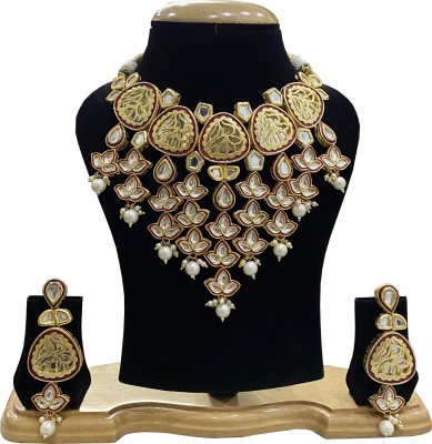 Nuhatraders Metal, Stone, Glass, Alloy Gold-plated Gold, Red Jewellery Set(Pack of 1)