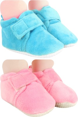 Neska Moda 6 To 12 Month Set of 2 Pair Cotton Fur Baby Booties(Toe to Heel Length - 12 cm, Blue, Pink)
