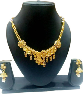 N P FASHION Brass Gold-plated Gold, White Jewellery Set(Pack of 1)