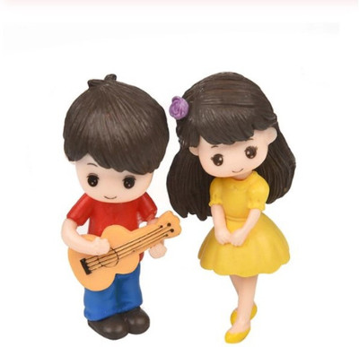 P s retail Sweety Lovers- Guitar Couple Figurine Miniature Decorative Showpiece  -  5 cm(Plastic, Multicolor)