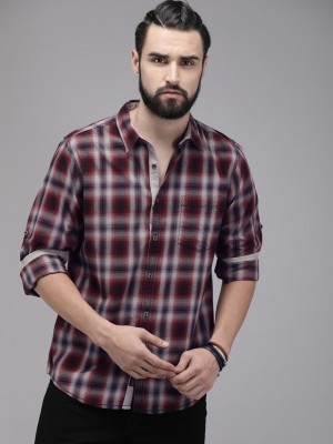 Roadster Men Checkered Casual Maroon Shirt