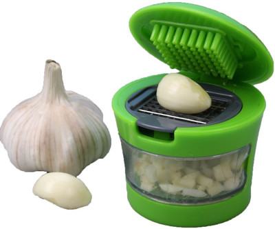 YOGI SELLING Garlic Cutter Chopper and Ginger Cutter Grater Kitchen Tools Plastic Vegetable & Fruit Chopper(1 Garlic Chopper)