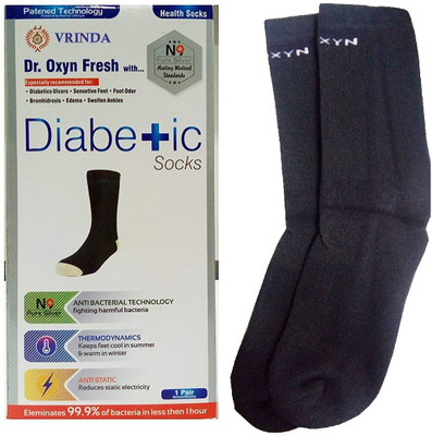 Vrinda Men & Women Solid Calf Length