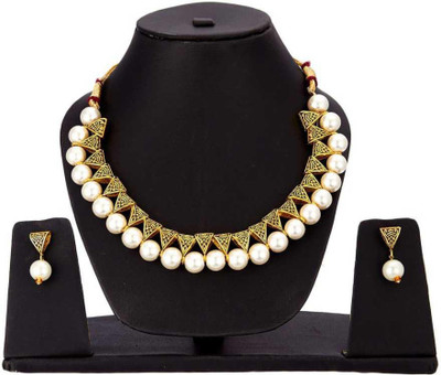 Riwaaz Collection Alloy Gold-plated White Jewellery Set(Pack of 1)