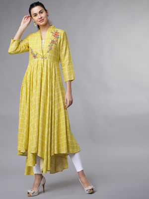 Vishudh Women Checkered Asymmetric Kurta(Green)