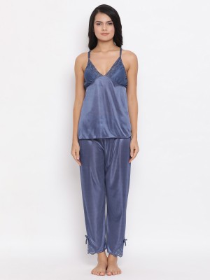 Clovia Women Solid Blue Top & Pyjama Set