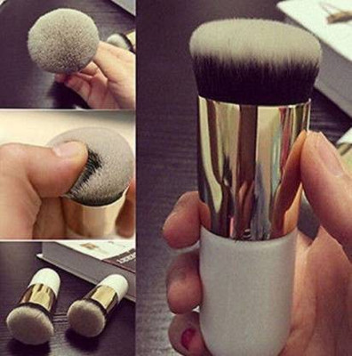 Ladista Foundation Brush/Blusher Brush(Pack of 1)