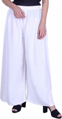 The lee Line Regular Fit Women White Trousers