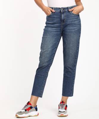 Denizen Levis Slim Women Blue Jeans Reviews: Latest Review of Denizen Levis  Slim Women Blue Jeans | Price in India 