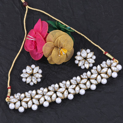 Shreenathji Jewellers Alloy Gold-plated Ruby Red Jewellery Set(Pack of 1)