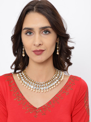 N P FASHION Brass Gold-plated Red Jewellery Set(Pack of 1)