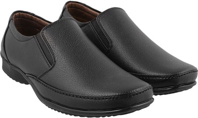 Walkway by Metro Slip On For Men(Black , 7)