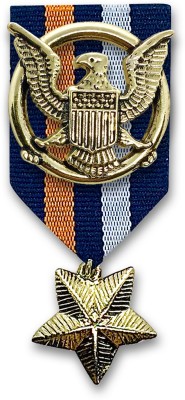 FURE Eagle Button Badge Brooch(Multicolor)
