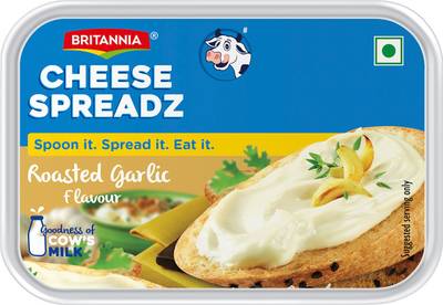BRITANNIA Roasted Garlic Processed cheese Spread