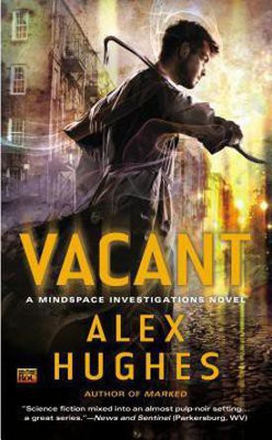 Vacant(English, Paperback, Hughes Alex)