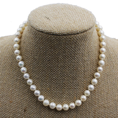 Guarantee Ornament House Plastic Gold-plated White Jewellery Set(Pack of 1)