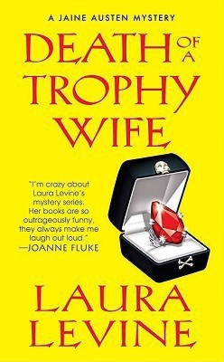 Death Of A Trophy Wife(English, Paperback, Levine Laura)