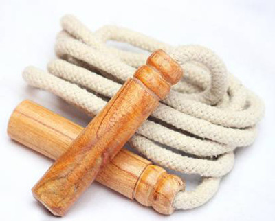 Vaquita Jumping Skipping Rope with Wooden Handle for Weight Loss, Gym Training Freestyle Skipping Rope(Length: 274 cm)