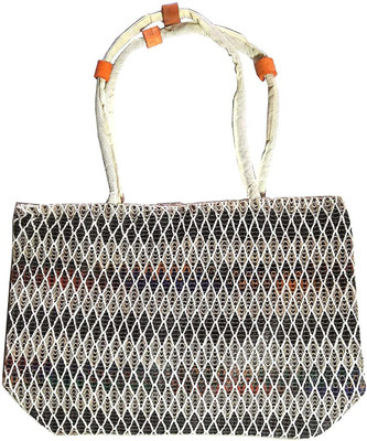 salvusappsolutions Women Multicolor Messenger Bag