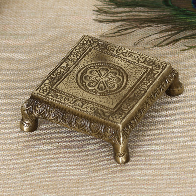 eCraftIndia Brass Traditional Pooja Chowki ( 3.5 Inch x 3.5 Inch) Decorative Showpiece  -  3 cm(Brass, Gold, Brown)