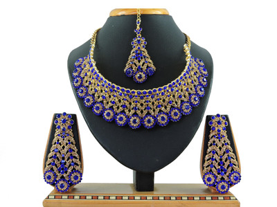 VATSALYA creation Alloy Gold-plated Blue Jewellery Set(Pack of 1)