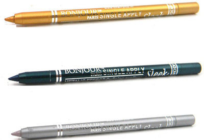 

Bonjour Paris Single Apply 08072016142 Golden-Green-Silver Kajal(Golden, Green, Silver, 3.6 g)