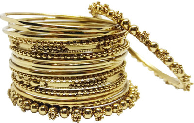 Anahat collection Metal Silver Bangle Set