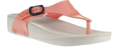 Waves Women Slippers(Pink , 4)