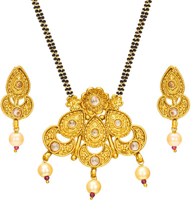 AADITA Metal, Alloy Gold-plated Gold, Black, Beige Jewellery Set(Pack of 1)