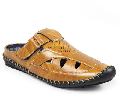 VKF Men Tan Sandals