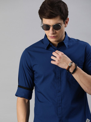 Roadster Men Solid Casual Dark Blue Shirt